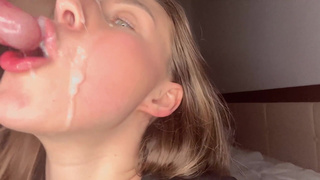 Порно актриса DickForLily